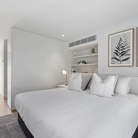 Stylish 2-Bed Victorian Terrace In Carlton Villa Melbourne Exterior photo